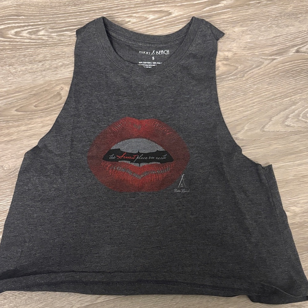 Nikki Beach Gray Crop Top with Red Lips Graphic